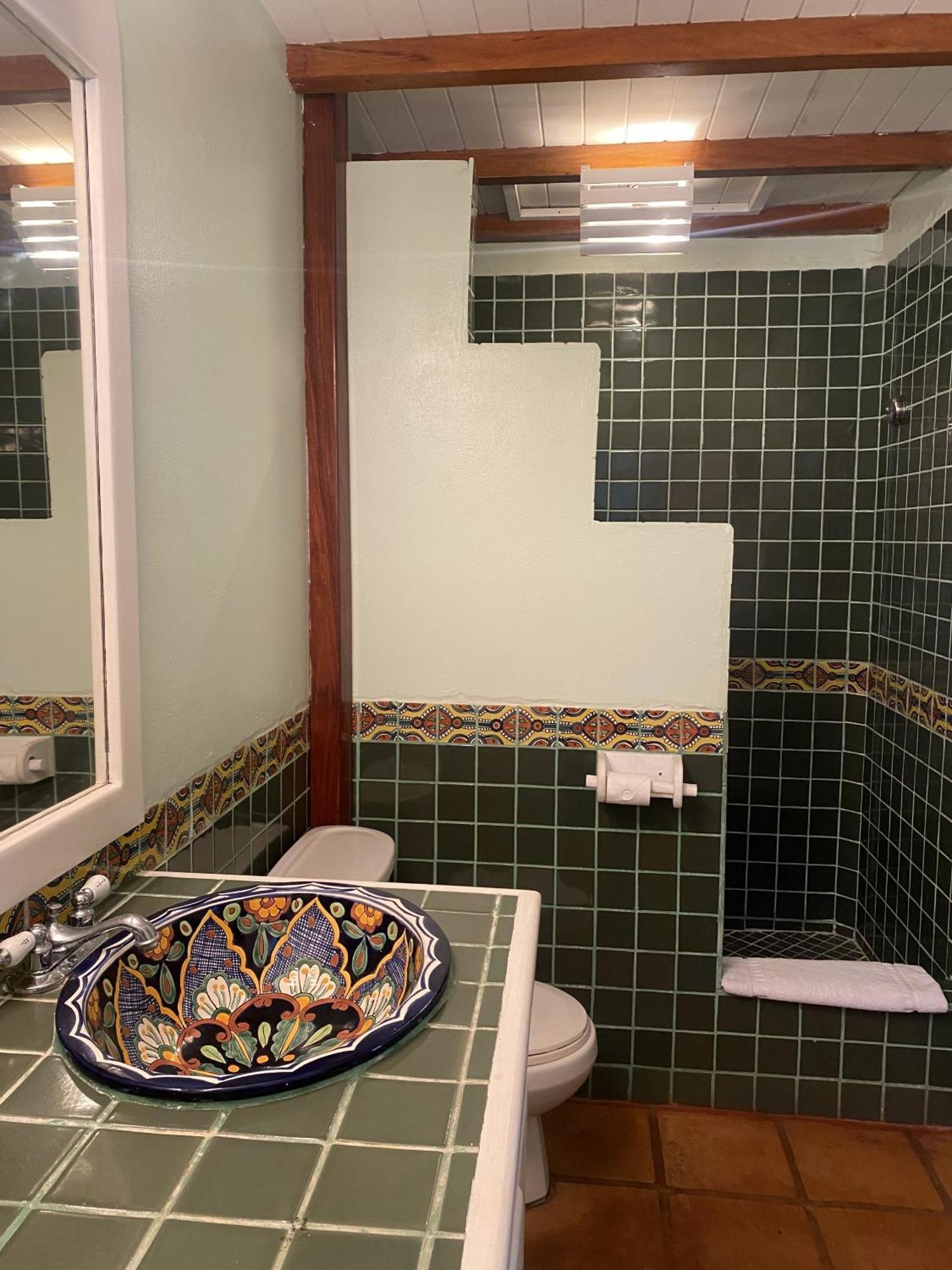 Tranquility Beach Suites Placencia Δωμάτιο φωτογραφία